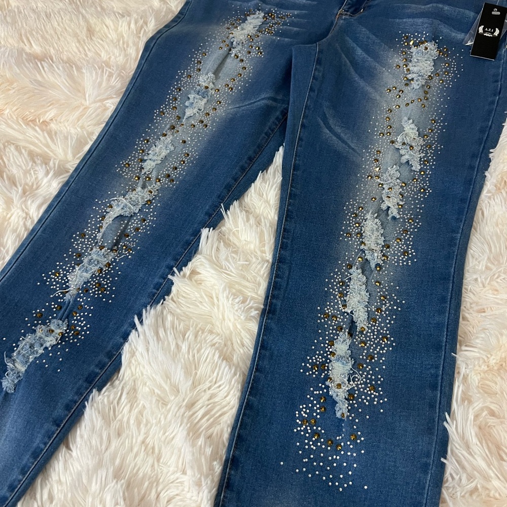A.Z.I. New York
Jeans Jeans